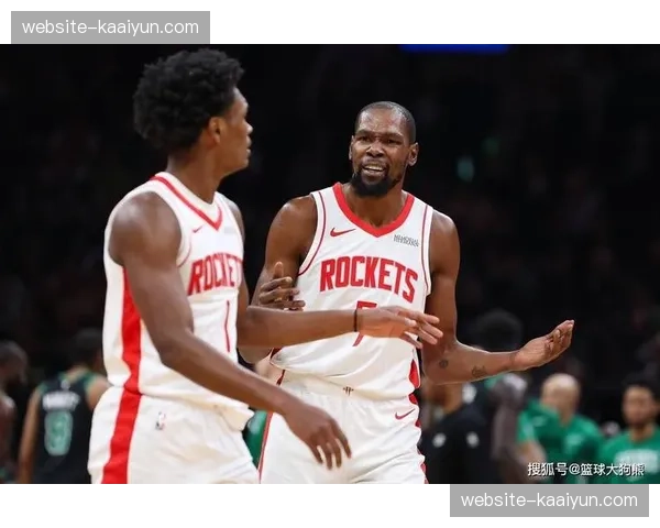 球队罚球数差异悬殊，魔术火箭常获40罚球绿军屡陷罚球荒